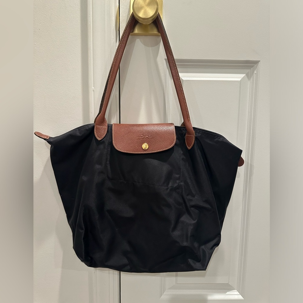 Longchamp black tote bag